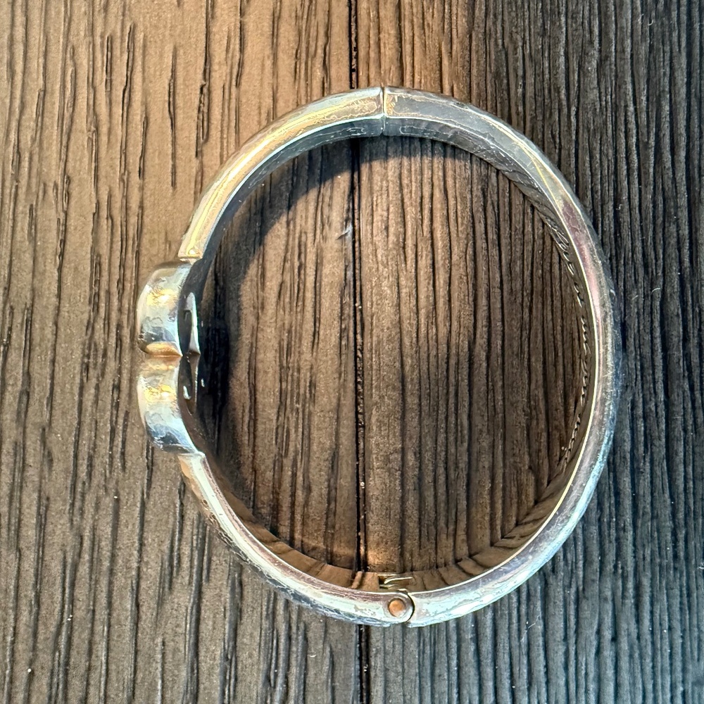Brighton Hinged Heart Bracelet / Bangle - Picture 4 of 7